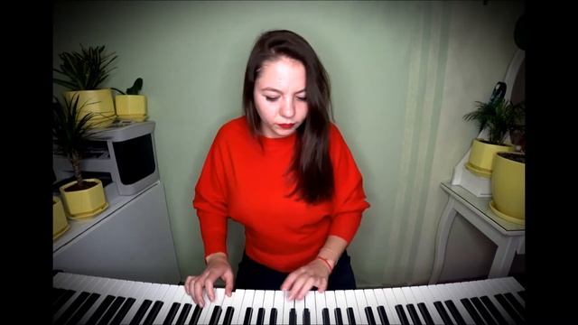 Девушка красиво играет на пианино Amelie Yann Tiersen - La valse d'Amelie | Ян Тирсен - Вальс Амели смотреть онлайн