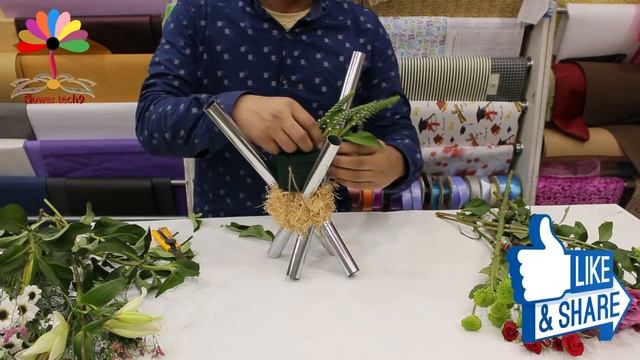 HOW TO MAKE FLOWER VASE WITH SS PIPES AND FLOWER BOUQUET ARRANGE || Bouquet Of Flowers In A Vase смотреть онлайн
