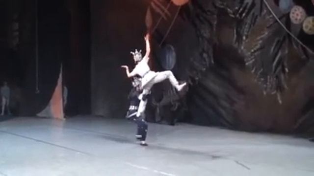 Щелкунчик, восточная кукла , хореография Ю.Григорович .Iana Davîdova Hindy Doll from Nutcracker смотреть онлайн