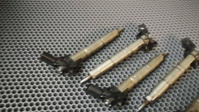 Форсунка топливная Мерседес om642 642 ом642 смотреть онлайн