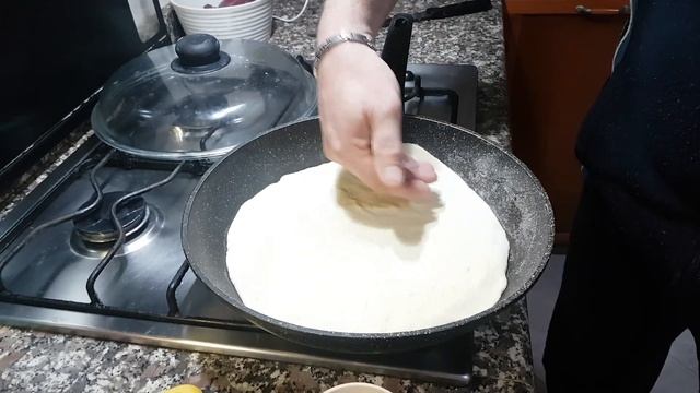 Как пекут пиццу на Сицилии? Часть2?La pizza in padella?Воспоминаниеянварь2019?