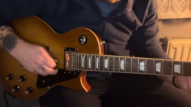 Improvvisazione15 - Epiphone Les Paul Classic Honey Burst смотреть онлайн