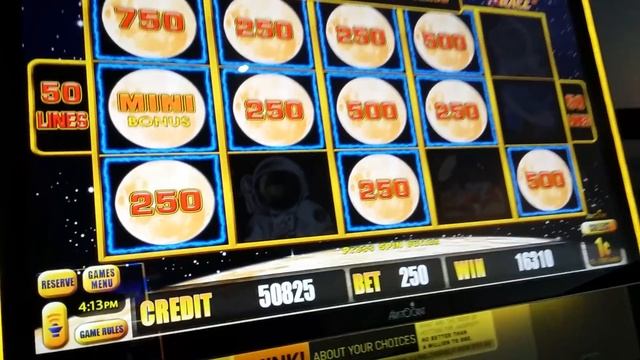 Free Games Feature on Lighting Link Moon Base смотреть онлайн