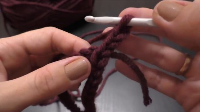 "Простой снуд из толстой пряжи крючком для начинающих" (Snood (scarf) crochet for beginners) смотреть онлайн