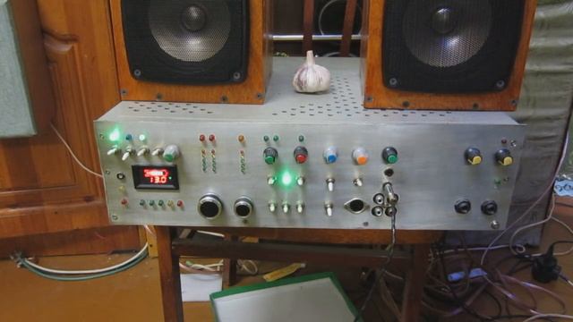 Индикатор уровня усилителя на KA2284 и LM3915.