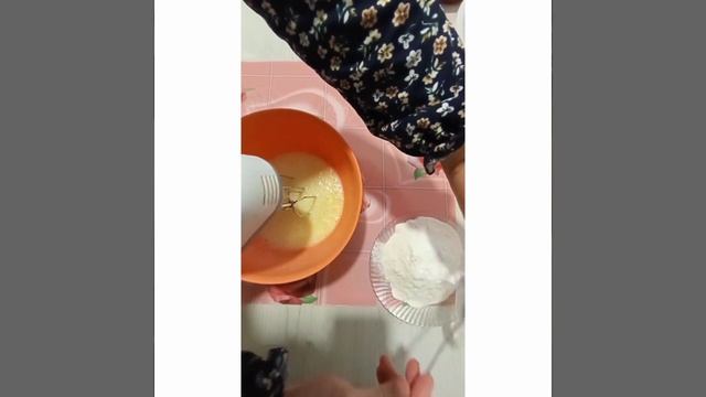 ШОКОЛАДНЫЙ ПИРОГ С ТВОРОГОМ смотреть онлайн