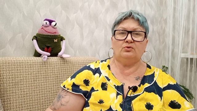 Это тот случай когда проект захватил меня полностью. Вязаный органайзер для крючков. смотреть онлайн