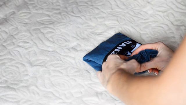 Как сложить мужские трусы