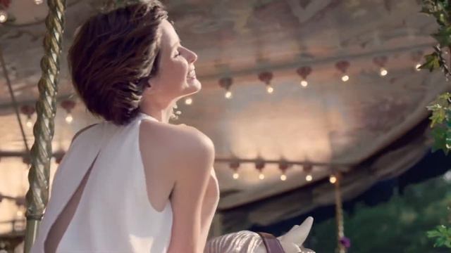 Mademoiselle Azzaro L’Eau Très Belle | GiraOfertas смотреть онлайн