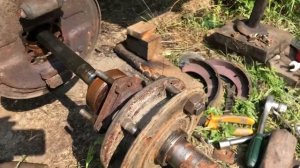 Снять прикипевшую полуось нива