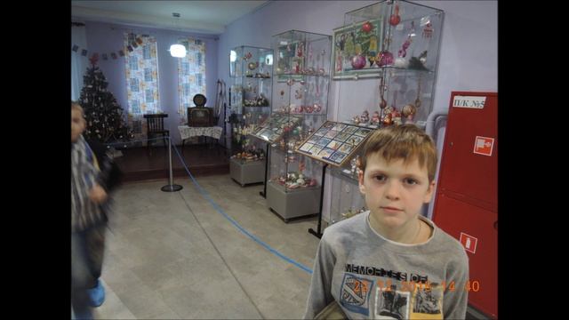 Фабрика елочных игрушек (экскурсия 3 "М") смотреть онлайн