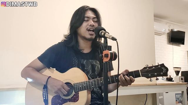 NESTAPA ( PASUKAN PERANG ) COVER BY DIMAST WB ( LIVE AKUSTIK ) смотреть онлайн