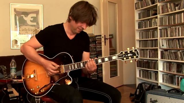 Supro 1650RT Royal Reverb / Gibson Midtown Kalamazoo смотреть онлайн