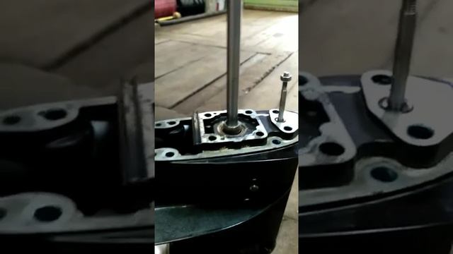 Вертикальный люфт в редукторе смотреть онлайн