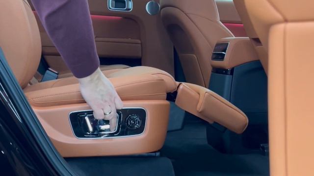 Lixiang L9 - поднять оттоманку  для Босса в Li9