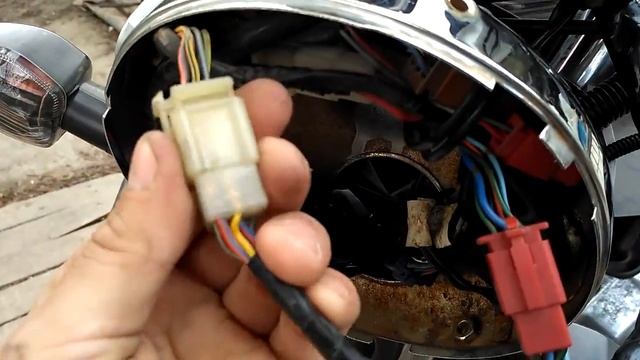 Как снять ограничитель если нет приборки на Honda CB400 смотреть онлайн