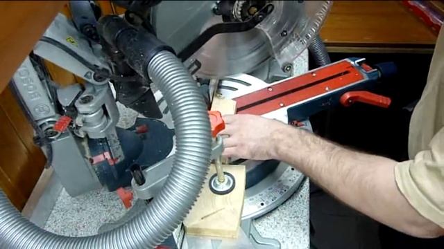 Пила торцовочная Bosch GCM 12 GDL Professional