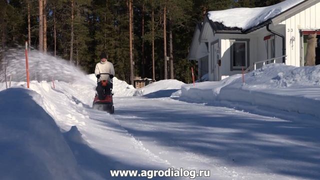 Бензиновый снегоуборщик Husqvarna ST 131 #2 смотреть онлайн