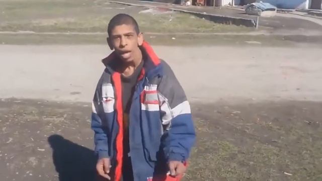 Когда пытаешься, петь по английски смотреть онлайн
