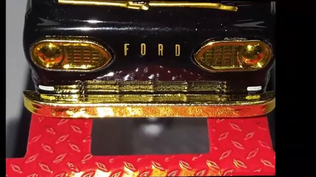M2 model kit. 1965 Ford Econoline Van, Chase смотреть онлайн