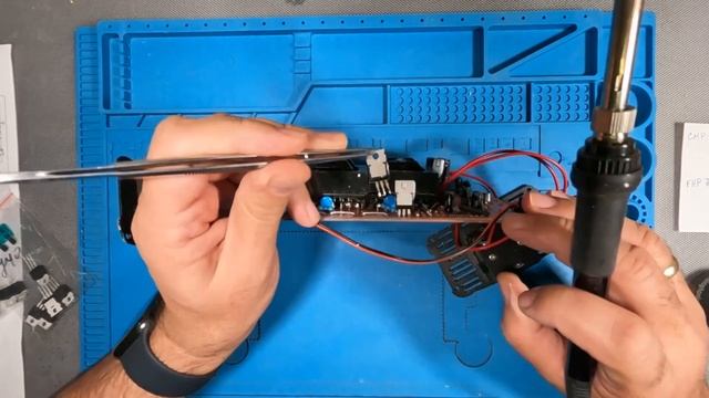 Инвертор 12V-220v 1500W - ремонт смотреть онлайн