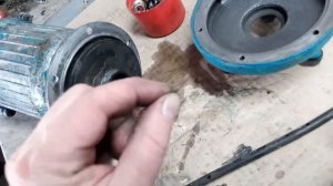 Ремонт погружного водяного насоса