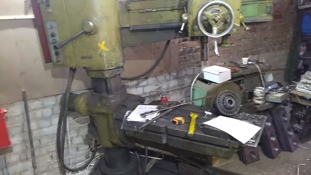 2л53у радіалка в майстерню. плюс карлсон смотреть онлайн