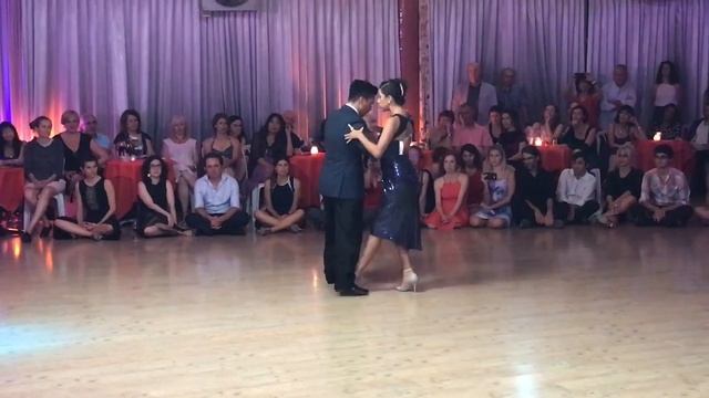 Sebastián Achaval y Roxana Suárez - TLV - 13.10.2018 # 2/5 смотреть онлайн