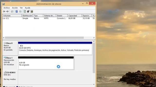 Cómo crear una unidad de disco duro virtual en Windows 8.1 смотреть онлайн