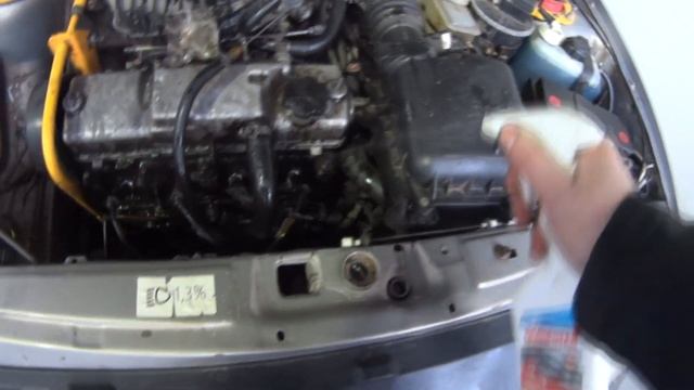 Как ЛЕГКО ОТМЫТЬ ДВИГАТЕЛЬ ЗА 100 РУБЛЕЙ!!!! ОТМЫВАЕТ ВСЁ!!!! смотреть онлайн