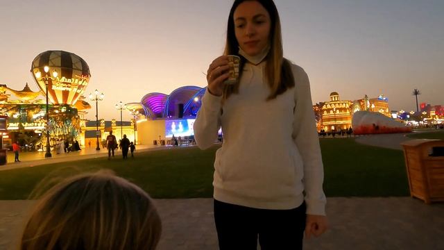 Дубай ?Чудо сад и Лучшая ярмарка в мире! Global Village и Miracle Garden смотреть онлайн