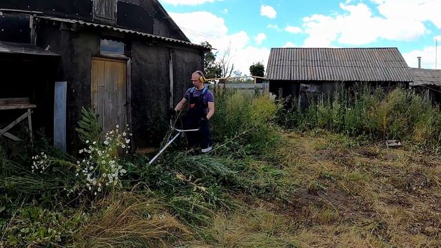 Привожу двор в порядок смотреть онлайн