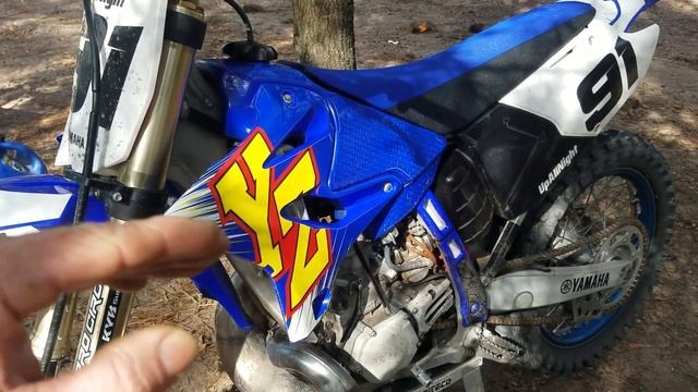 1:11 YZ250 Full Motor Rebuild Ride Review. Testing the ported exhaust port & V force reeds @ croom смотреть онлайн