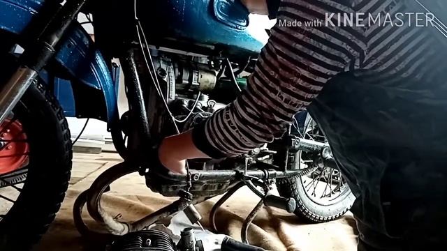 Ремонт левого цилиндра мотоцикла Урал! смотреть онлайн