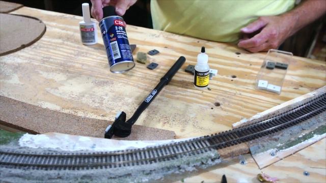 Easy Track Cleaning For Model Railroaders смотреть онлайн