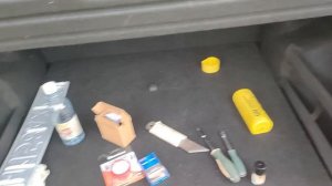 LADA GRANTA снимаю накладку крышки багажника