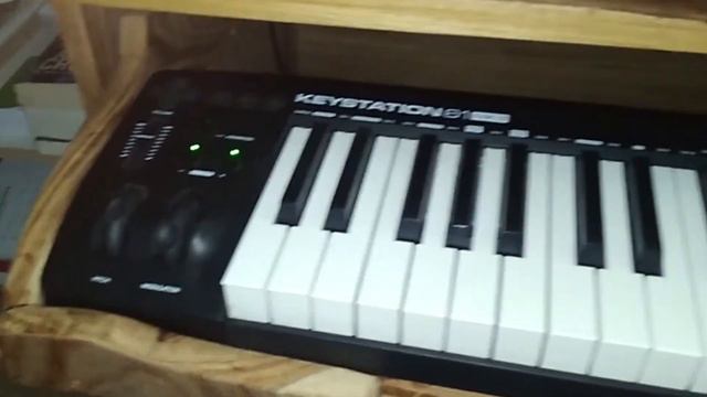 Midi Keyboard M Audio Review смотреть онлайн