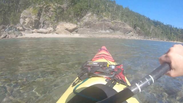 Sea kayaking a tropical paradise смотреть онлайн