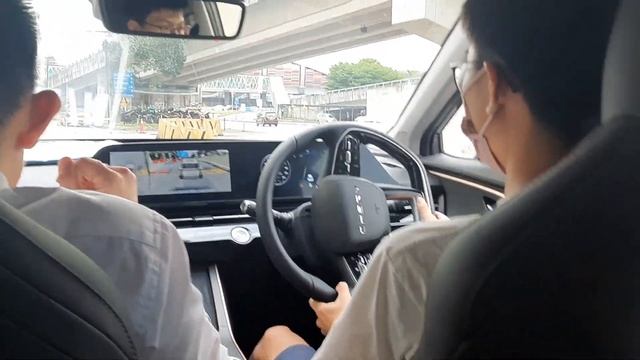2023 Chery Omoda 5 Test Drive (Mandarin) смотреть онлайн