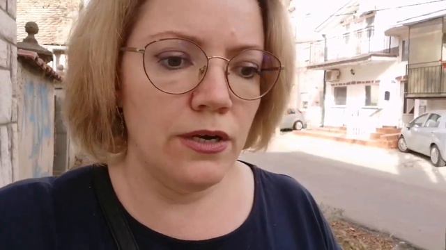 Идём за справкой. Опять про очереди. Белград смотреть онлайн