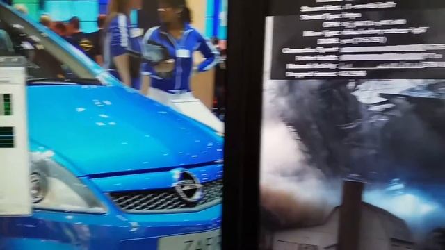 4к 60fps на i7 3.6 Radeon HD 8570 смотреть онлайн