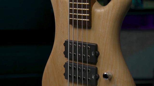 Warwick Pro Series Corvette Line Demo смотреть онлайн
