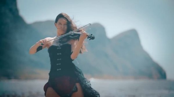 Caitlin De Ville - Conquest