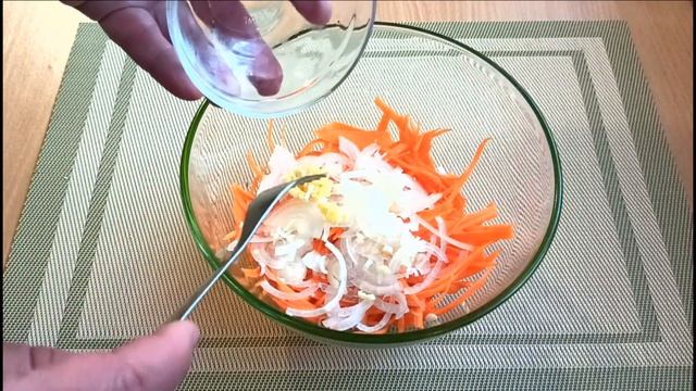 Салат из моркови Хе с куриным мясом смотреть онлайн