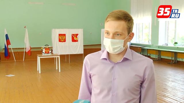 «Я хочу жить в сильной России»: молодежь Череповца участвует в голосовании
