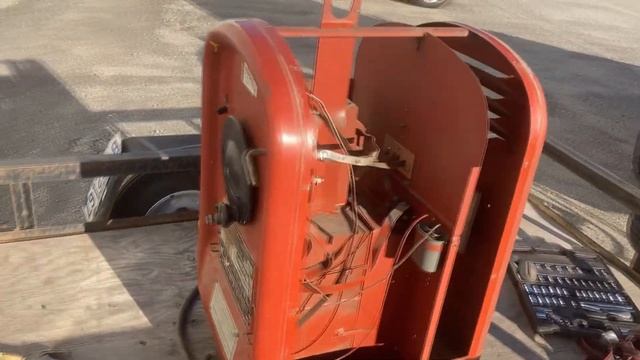 April 23, 2022 - Lincoln Idealarc 250 AC/DC Welder смотреть онлайн