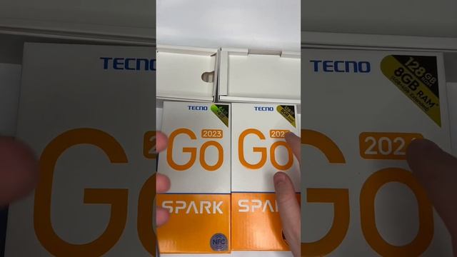 TECNO SPARK GO 2024 сравнение с TECNO SPARK GO 2023 ASMR unboxing обзор распаковка АСМР смотреть онлайн