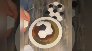 Как приготовить торт в виде футбольного мяча. Torte mit Fußball. ￼￼Football cake
