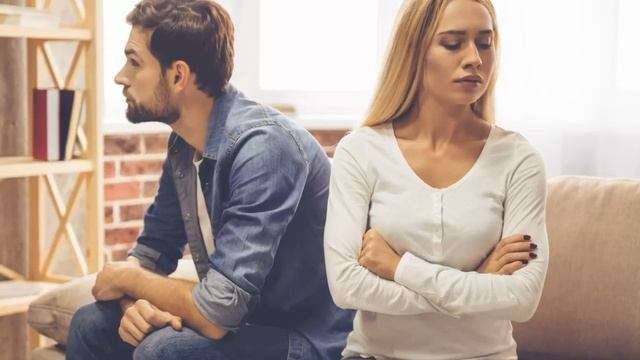 КАК ЧУВСТВОВАТЬ СЕБЯ УВЕРЕННО РЯДОМ С ЖЕНЩИНОЙ, ЕСЛИ ТЫ НЕУВЕРЕННЫЙ ПАРЕНЬ? 5 СПОСОБОВ смотреть онлайн