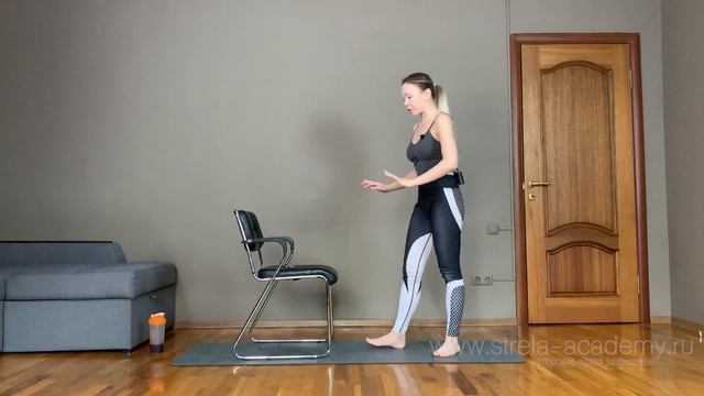 Урок 2. Суставы (тренировка со стулом) смотреть онлайн